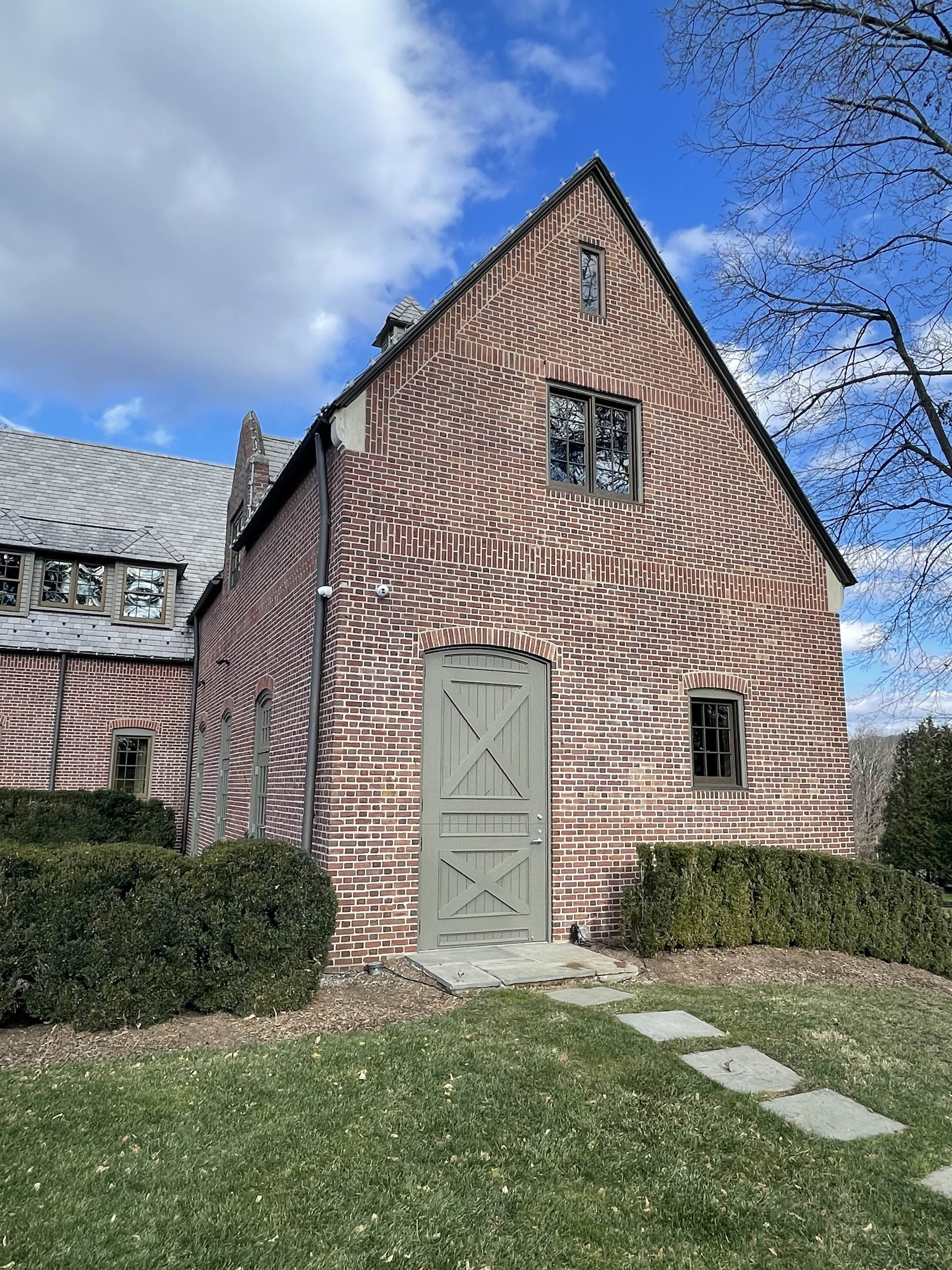 Natirar stone patio and walkway